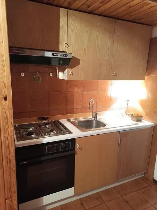 Aprica 300 Mt A Piedi Piste Baradello Apartment Italy